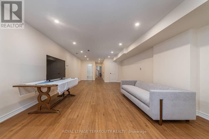 329 Walmer Road — photo 40 of 40