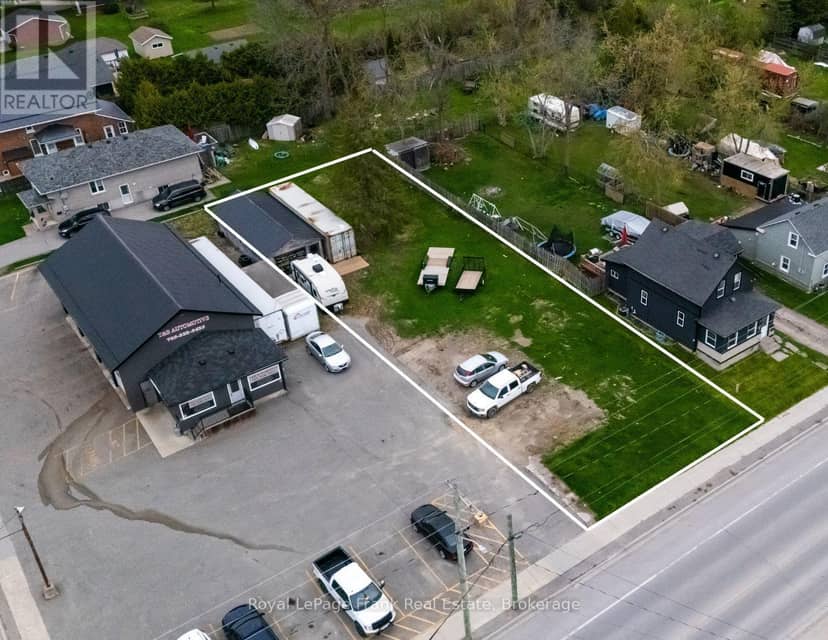 122 Queen Street, Kawartha Lakes