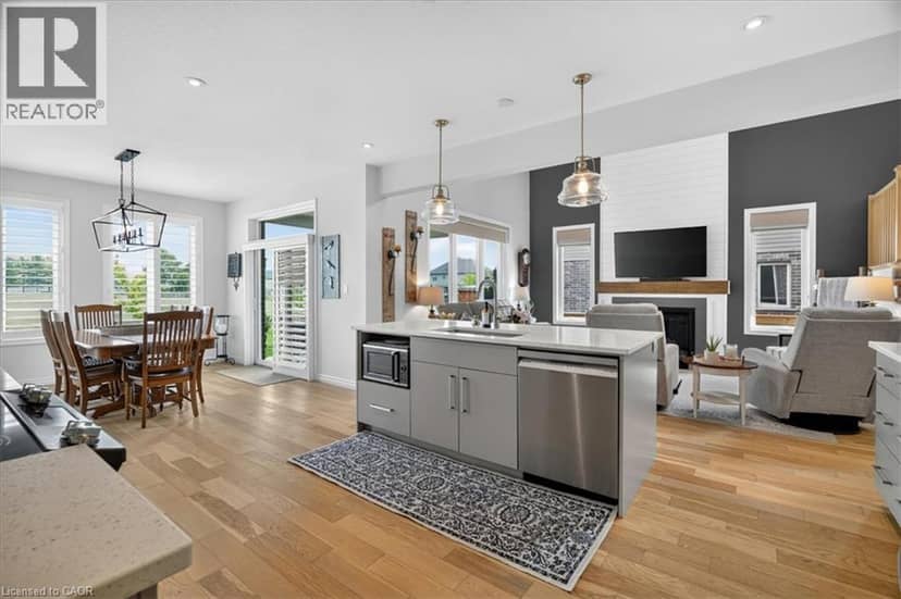 87 BOYD Boulevard — photo 17 of 40
