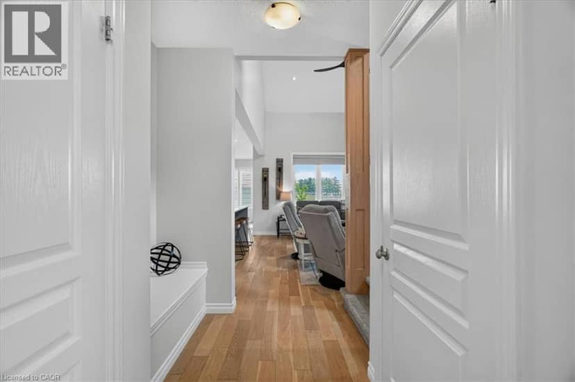 87 BOYD Boulevard — photo 11 of 40