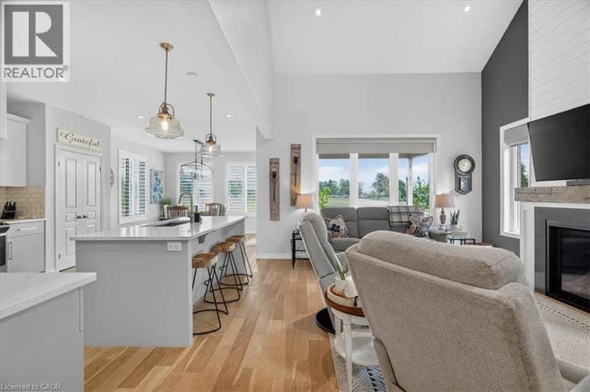 87 BOYD Boulevard — photo 12 of 40