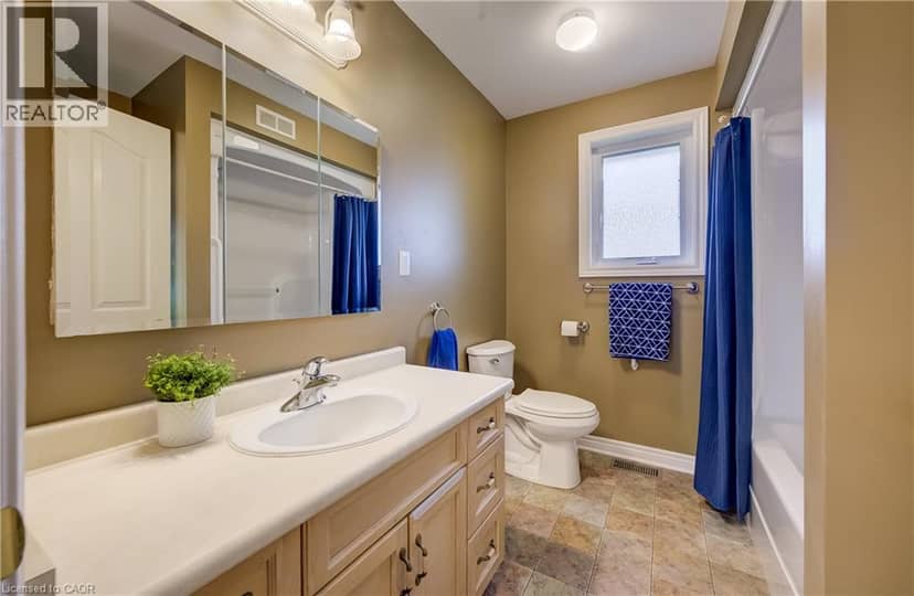 910 WALTON Avenue N — photo 28 of 40