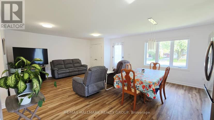 221 Castlefrank Road, Ottawa, photo 4