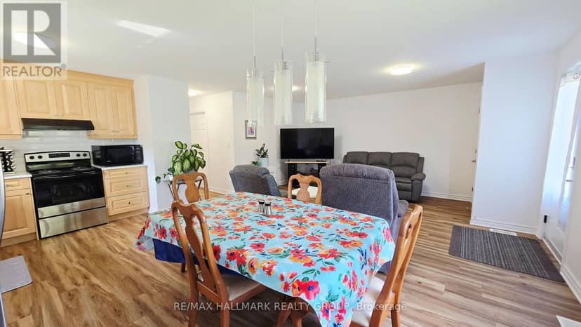 221 Castlefrank Road, Ottawa, photo 6