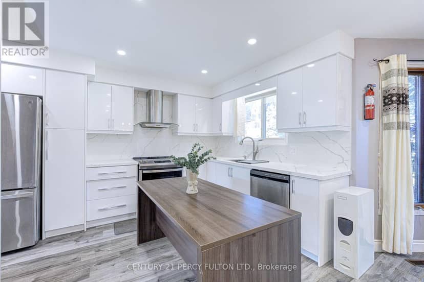 1042 Wetherby Lane — photo 17 of 40
