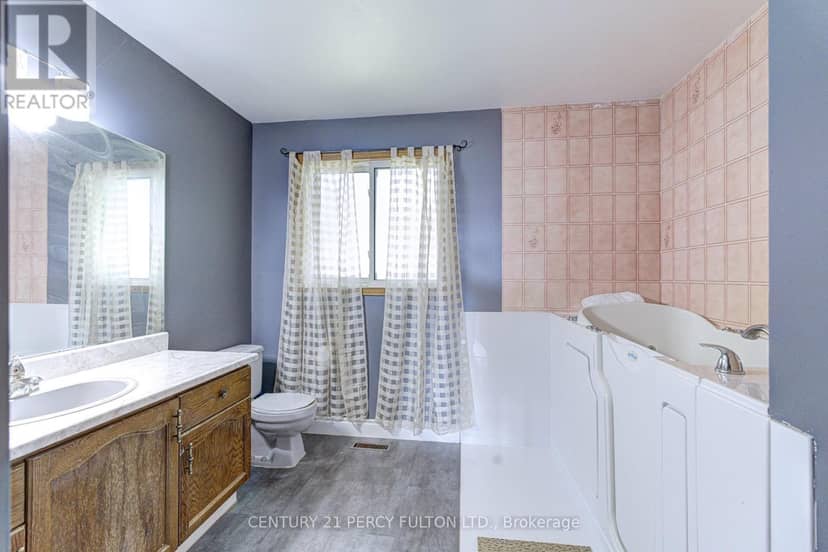 1042 Wetherby Lane — photo 26 of 40