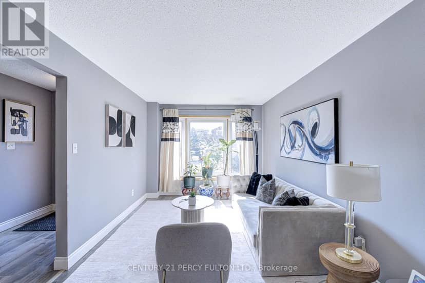 1042 Wetherby Lane — photo 4 of 40