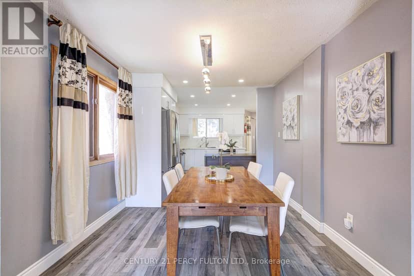 1042 Wetherby Lane — photo 8 of 40
