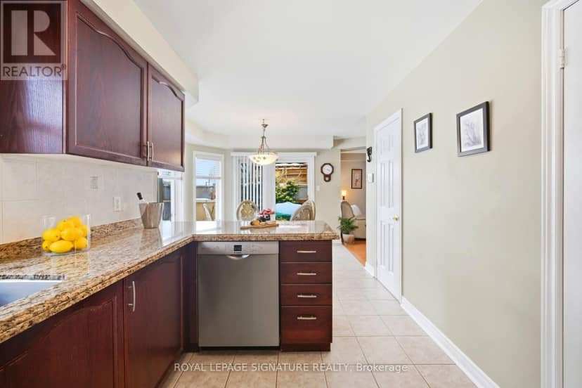 52 Durham Street — photo 17 of 40