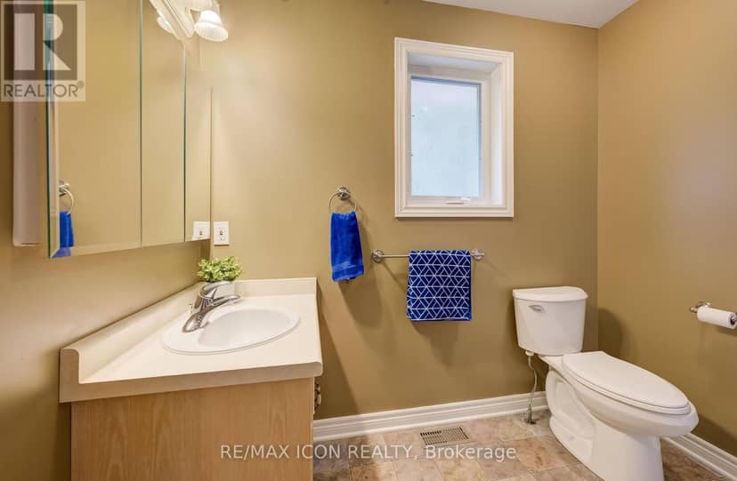 910 Walton Avenue N — photo 23 of 40
