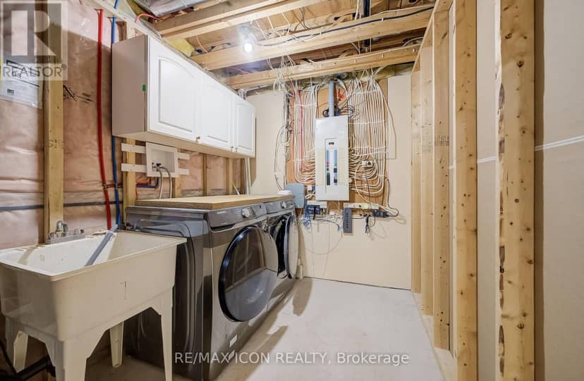 910 Walton Avenue N — photo 40 of 40