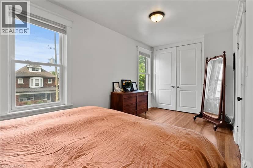 260 STINSON Crescent — photo 20 of 40
