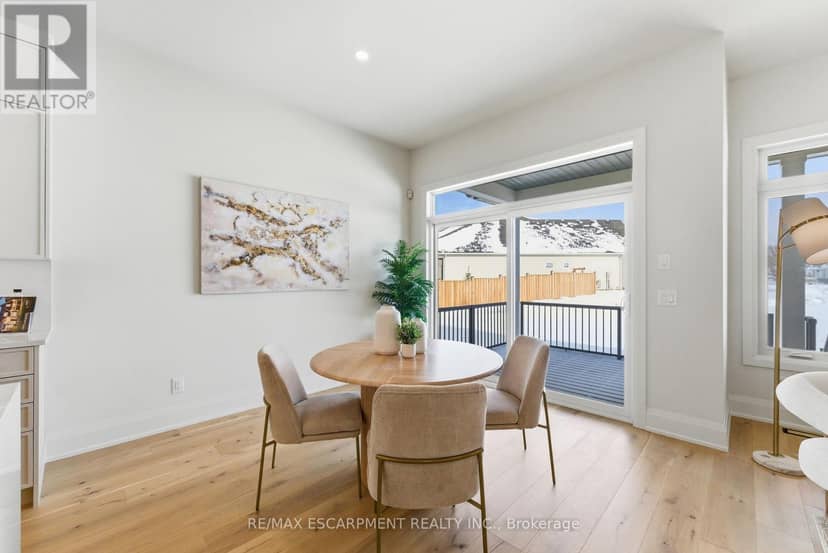 15 Oakley Drive — photo 11 of 38