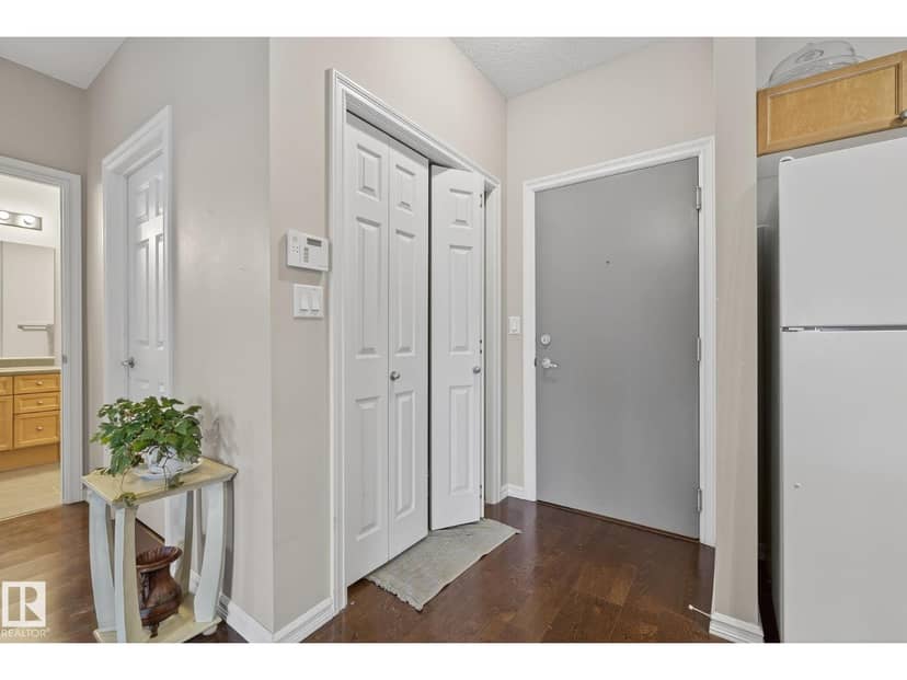 #111 226 Macewan Road SW, Edmonton, photo 3