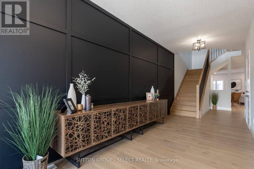 6342 Heathwoods Avenue — photo 3 of 35