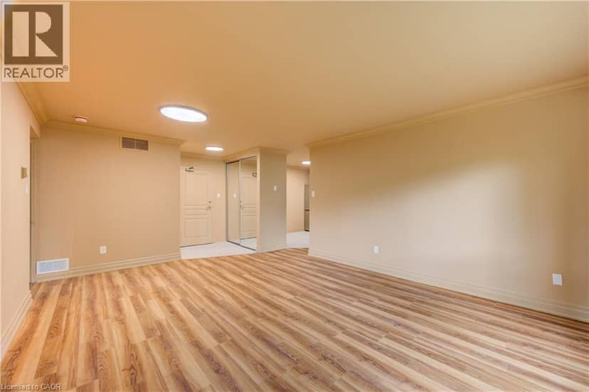1275 BENTLEY Drive Unit# 106 — photo 12 of 40