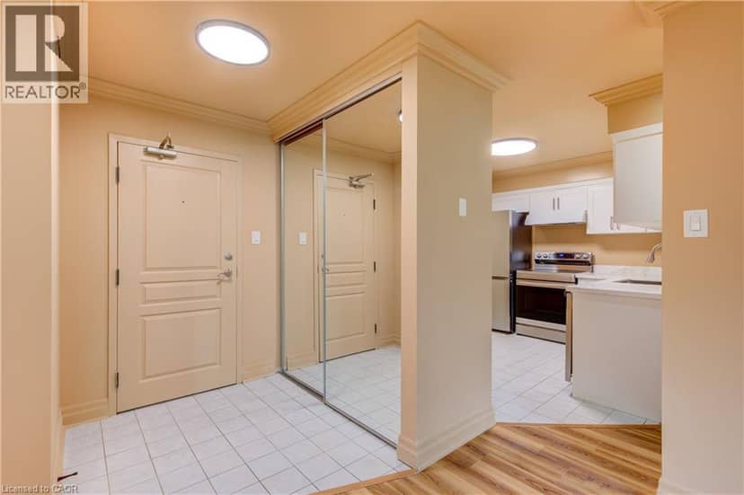 1275 BENTLEY Drive Unit# 106 — photo 13 of 40