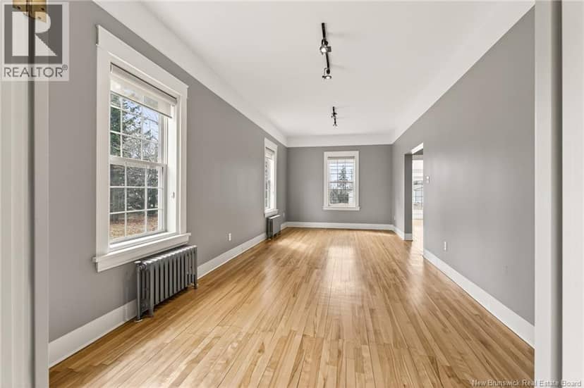 43 Saint-André Road — photo 8 of 40