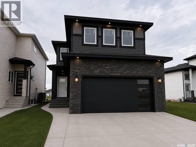 310 Nazarali AVENUE — photo 1 of 11