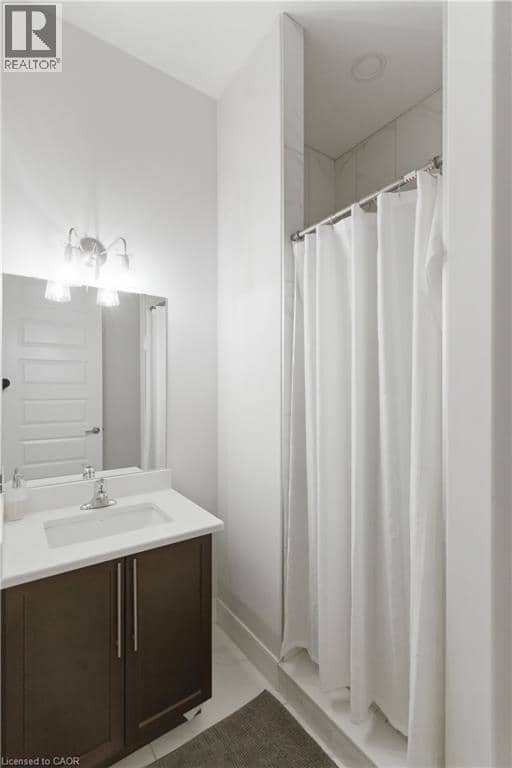 2000 MADDEX Way — photo 19 of 40