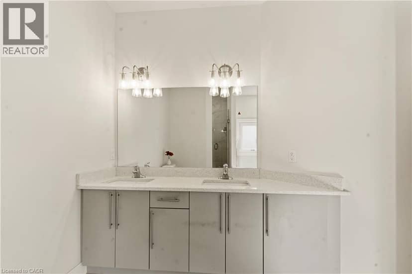 2000 MADDEX Way — photo 30 of 40