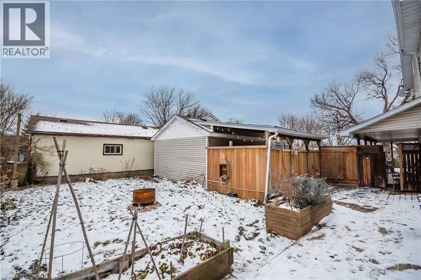 610 ELM Street — photo 7 of 40