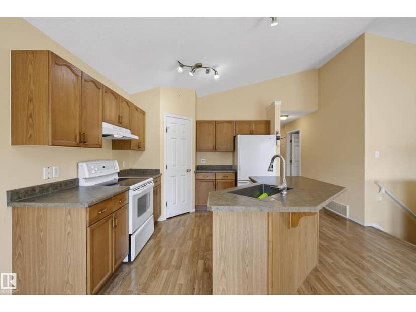 15213 49A ST NW — photo 11 of 40