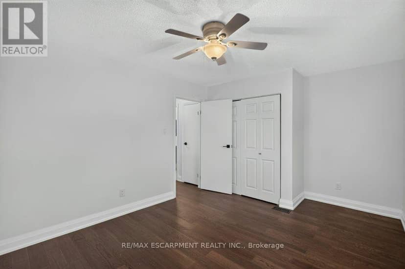 57 - 5005 Pinedale Avenue — photo 24 of 40