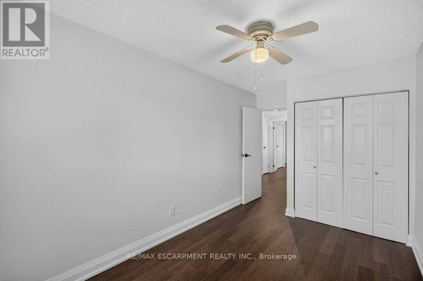 57 - 5005 Pinedale Avenue — photo 29 of 40