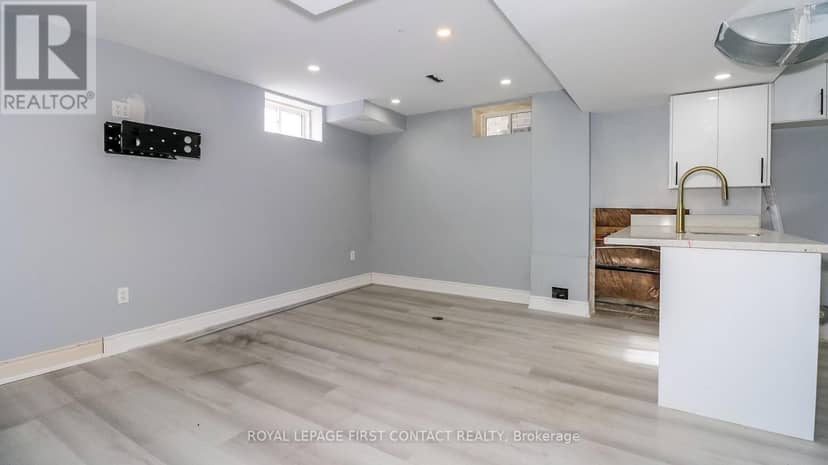 142 Seeley Avenue — photo 33 of 40