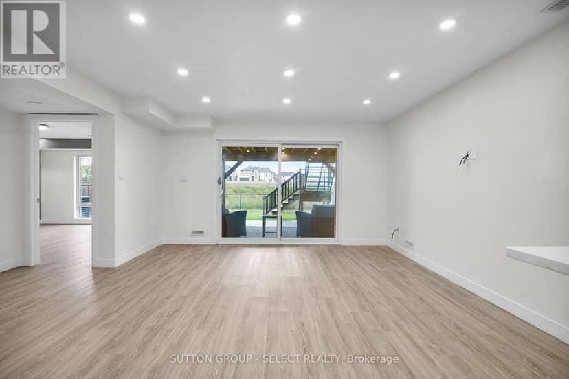 2080 Wateroak Drive — photo 34 of 40