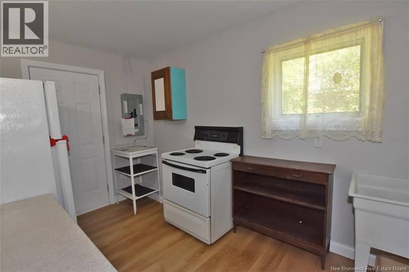 242 Highland Avenue — photo 36 of 40