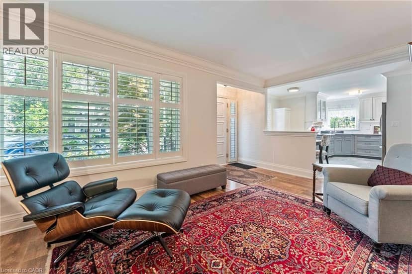 380 WATSON Avenue — photo 6 of 40