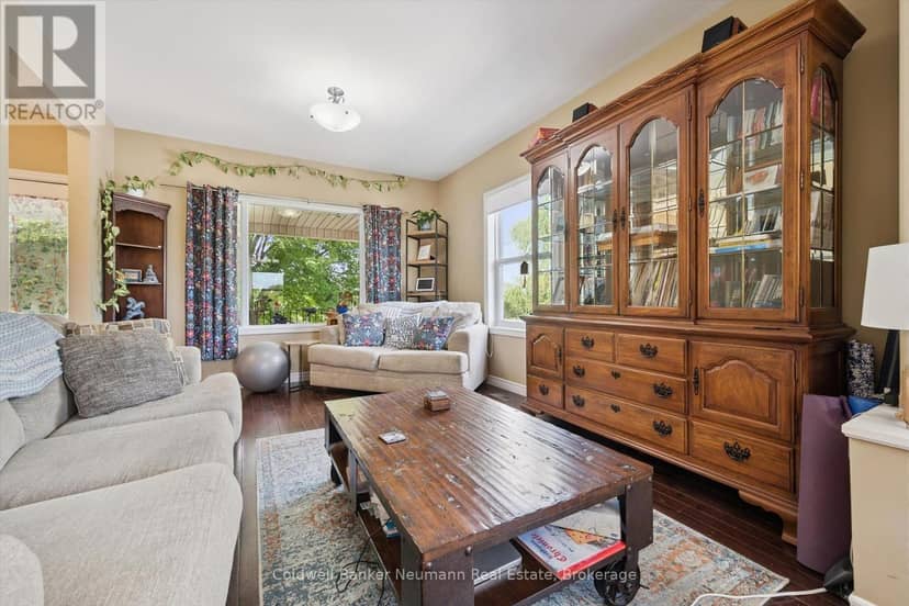 527 Stone Road E — photo 21 of 40
