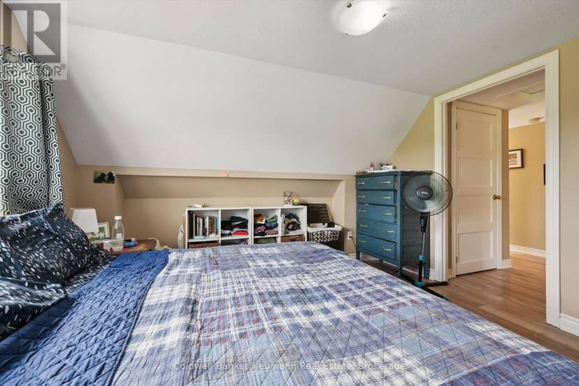 527 Stone Road E — photo 35 of 40
