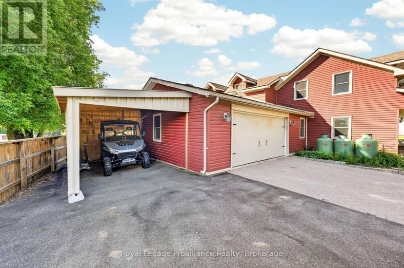 7802 Piccadilly Road, Frontenac, photo 4