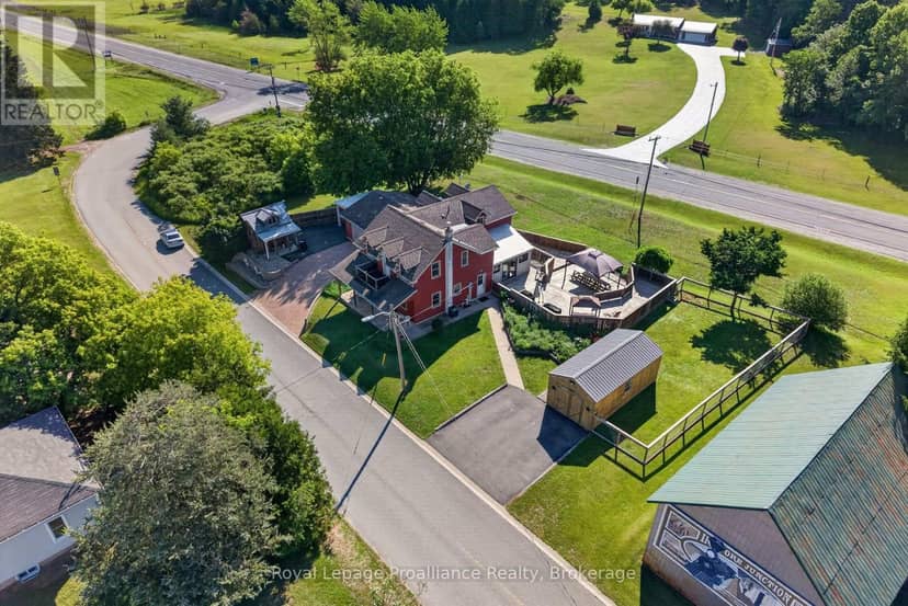 7802 Piccadilly Road, Frontenac, photo 6