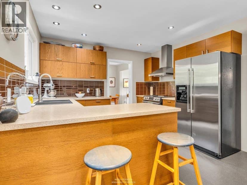 999 53A STREET, Delta, photo 8
