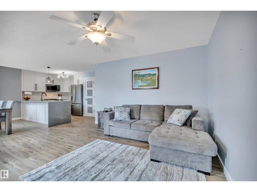 78 Birchmont Cr — photo 9 of 40