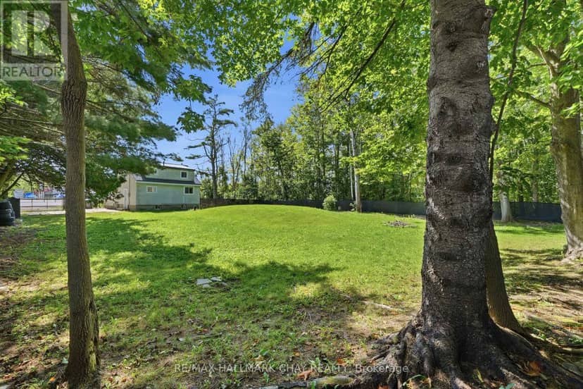 8410 11 Highway — photo 27 of 30