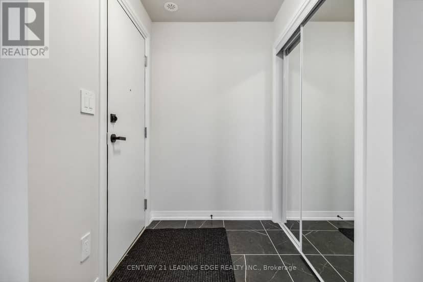 128 - 1569 Rose Way, Milton, photo 8