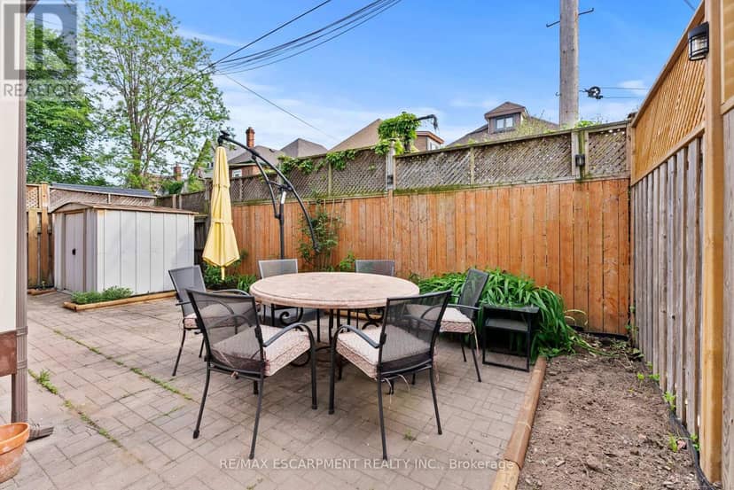 260 Stinson Crescent — photo 40 of 40