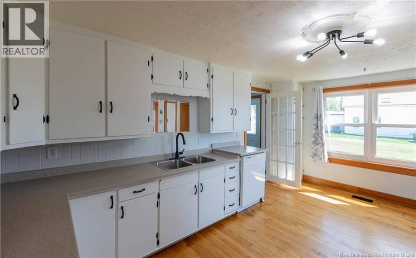 243 Maces Bay Road — photo 17 of 40