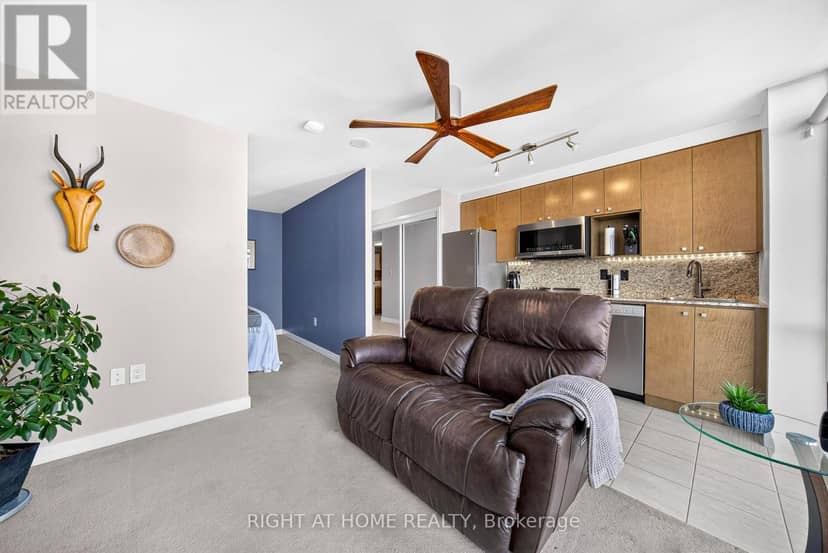 5509 - 11 Brunel Court — photo 7 of 29