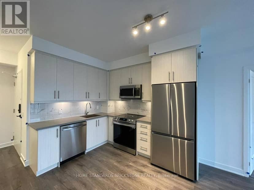 Listing 30185577 — photo 3 of 19