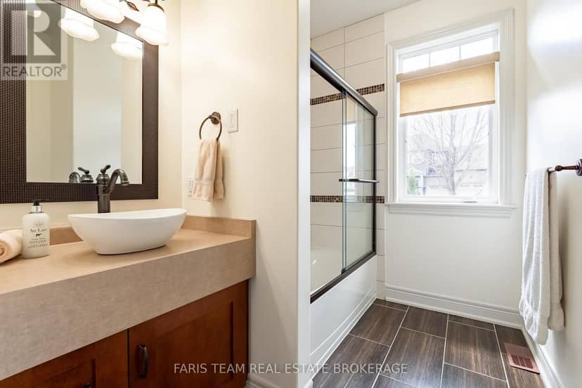 3063 Stone Ridge Boulevard — photo 21 of 40