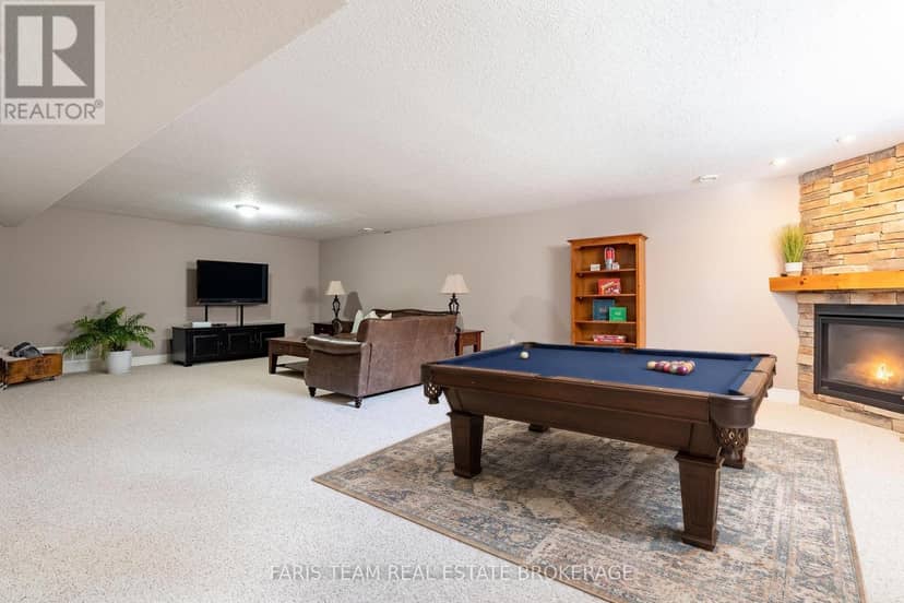 3063 Stone Ridge Boulevard — photo 26 of 40
