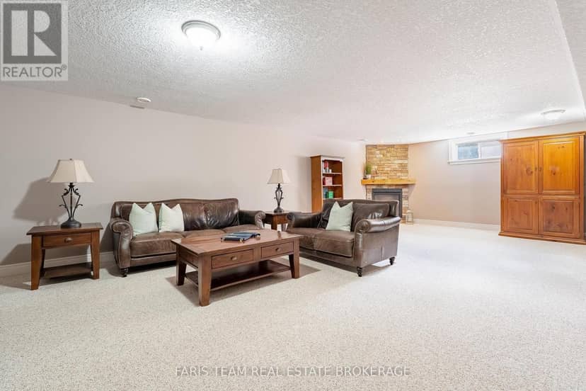 3063 Stone Ridge Boulevard — photo 28 of 40