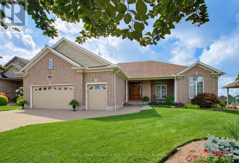 2289 Jack Nash Drive, London South