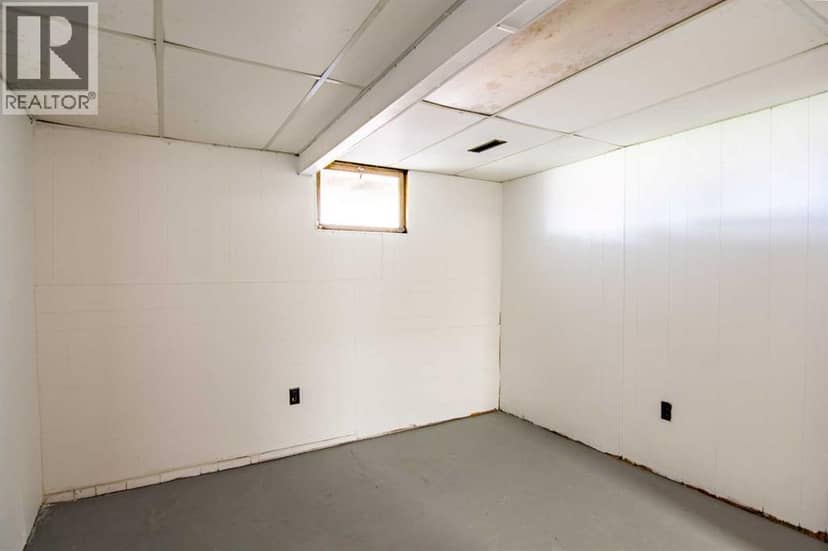 39061 Range Road 220 — photo 22 of 32